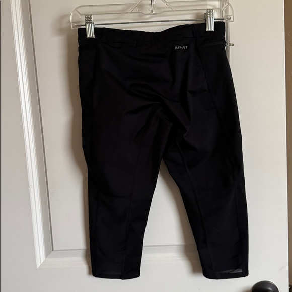 Nike Dri-fit running capris - Picture 3 of 14